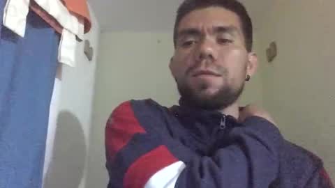 Snapshot of thomas2wood chatting on 05-17-26, 11:56 Thomas2Wood online show from 05-17-26, 11:56