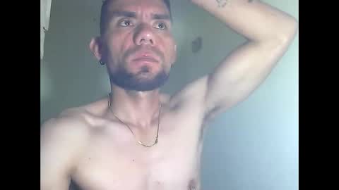 Snapshot of thomas2wood chatting on 05-21-26, 12:28 Thomas2Wood online show from 05-21-26, 12:28