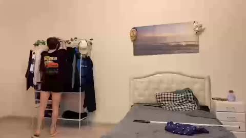 Thomas Hill online show from 10-16-25, 02:51