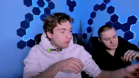 Snapshot of thomas_crow chatting on 02-16-26, 07:43 thomas_crow online show from 02-16-26, 07:43