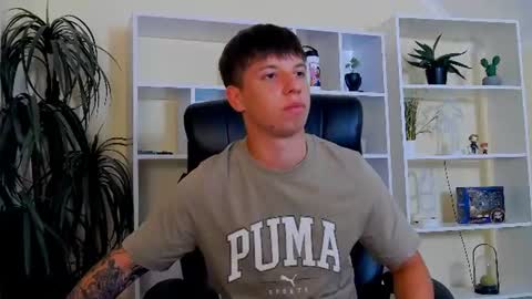 Snapshot of thomas_edisonn chatting on 06-30-26, 07:20 thomas_edisonn online show from 06-30-26, 07:20