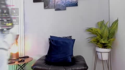 Snapshot of thomas_eliotts chatting on 01-04-25, 07:44 Thomas Eliott   independent model online show from 01-04-25, 07:44