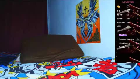 thomas_ks11 online show from 11-02-25, 01:08