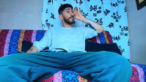 thomas_ks11 online show from 02-15-26, 05:48