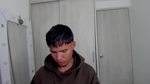 Thomas online show from 04-28-26, 05:01