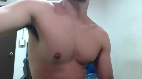 Snapshot of thomas_neuman chatting on 12-30-24, 03:24 Thomas online show from 12-30-24, 03:24