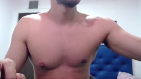 Snapshot of thomas_neuman chatting on 01-30-25, 08:21 Thomas online show from 01-30-25, 08:21