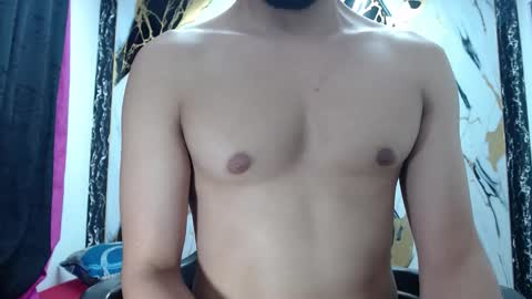 Snapshot of thomas_neuman chatting on 09-27-25, 11:10 Thomas online show from 09-27-25, 11:10