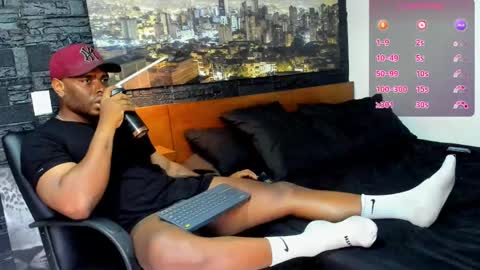 thomas Santtos online show from 01-20-25, 01:21