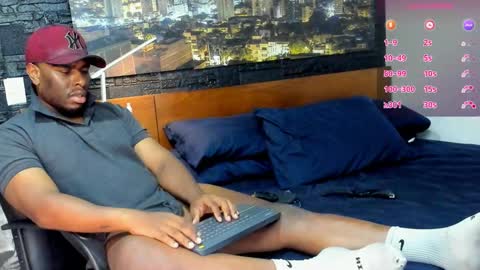 thomas Santtos online show from 02-16-25, 08:55