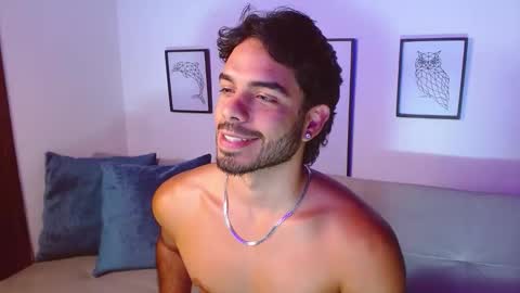 Snapshot of thomas_spellman chatting on 12-14-25, 02:28 thomas_spellman online show from 12-14-25, 02:28