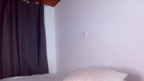 Snapshot of thomas_spellman chatting on 06-08-26, 01:50 thomas_spellman online show from 06-08-26, 01:50