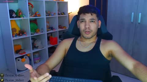 Snapshot of thomascollins__ chatting on 02-20-25, 07:12 Thomas online show from 02-20-25, 07:12