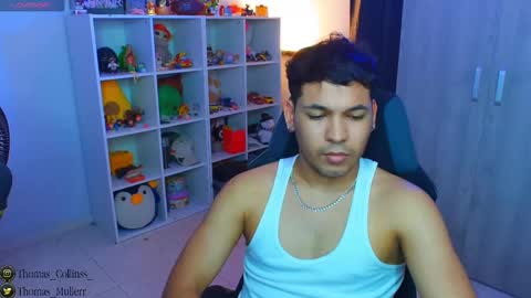 Snapshot of thomascollins__ chatting on 03-04-25, 08:13 Thomas online show from 03-04-25, 08:13