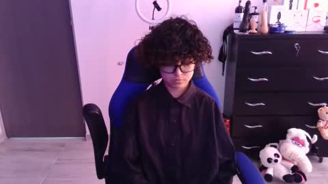 VALERIA online show from 11-01-25, 05:37