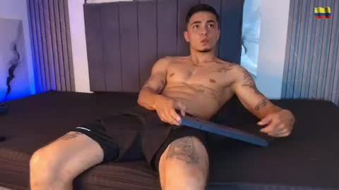 thomass_conor online show from 06-12-26, 10:19