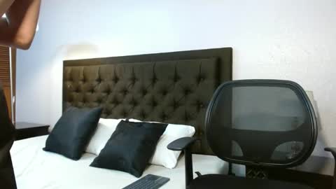 Thomas Turner online show from 12-02-24, 06:43