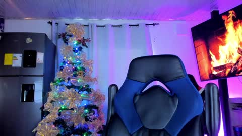 Thom Klein online show from 12-17-24, 07:59