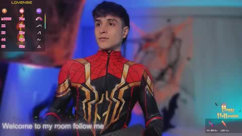 Snapshot of thomklein chatting on 11-01-25, 07:38 Thom Klein online show from 11-01-25, 07:38