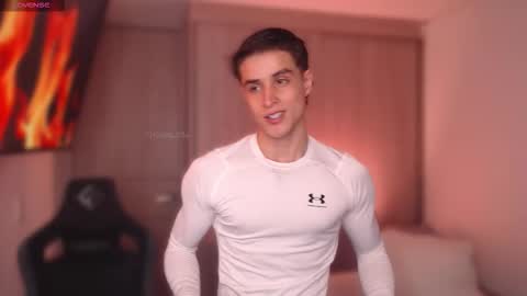 Snapshot of thomklein chatting on 12-03-25, 07:56 Thom Klein online show from 12-03-25, 07:56