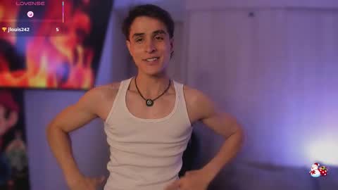 Snapshot of thomklein chatting on 12-05-25, 07:10 Thom Klein online show from 12-05-25, 07:10