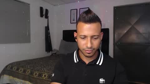 Thom online show from 09-30-25, 06:46