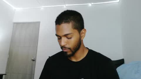 Snapshot of thonymaster chatting on 02-05-25, 04:25 thonyy online show from 02-05-25, 04:25