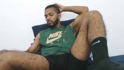 Snapshot of thonymaster chatting on 02-21-25, 04:29 thonyy online show from 02-21-25, 04:29