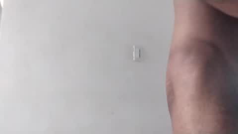 Snapshot of thonymaster chatting on 10-13-25, 03:45 thonyy online show from 10-13-25, 03:45