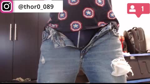 Snapshot of thor0200 chatting on 02-01-25, 03:41 thor0200 online show from 02-01-25, 03:41