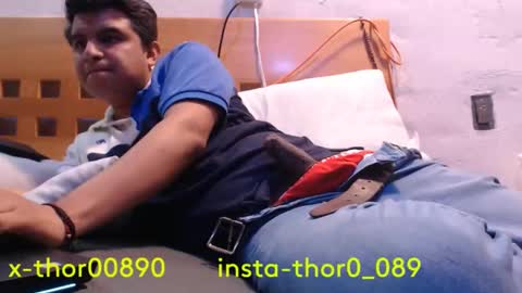 Snapshot of thor0200 chatting on 10-06-25, 01:14 thor0200 online show from 10-06-25, 01:14
