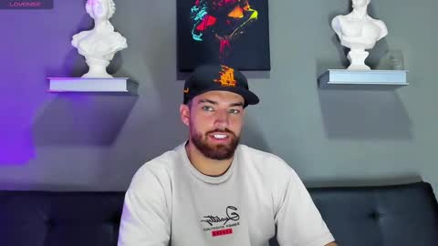 Snapshot of thor_evans chatting on 10-02-25, 12:06 thor_evans online show from 10-02-25, 12:06