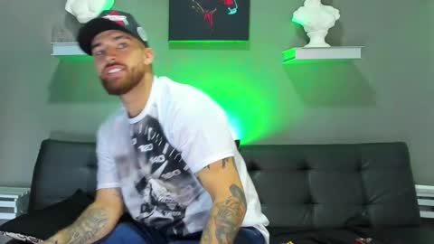 Snapshot of thor_evans chatting on 10-22-25, 10:53 thor_evans online show from 10-22-25, 10:53