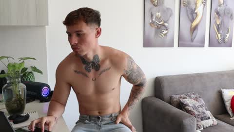 Sebastian online show from 12-08-24, 03:56