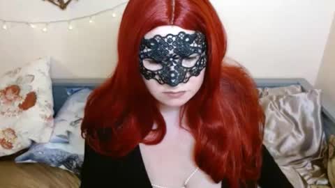 Snapshot of thornyroseb chatting on 02-27-26, 08:53 thornyroseb online show from 02-27-26, 08:53