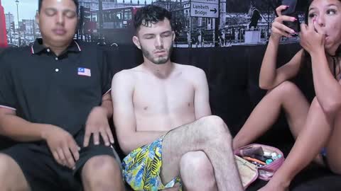 Snapshot of threesome_sexy chatting on 01-04-25, 10:05 BRITHANY BRYAN ALEX online show from 01-04-25, 10:05