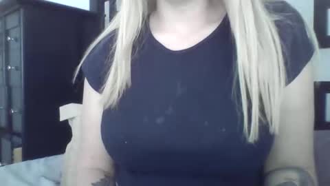 thrillho89 online show from 05-17-26, 04:32