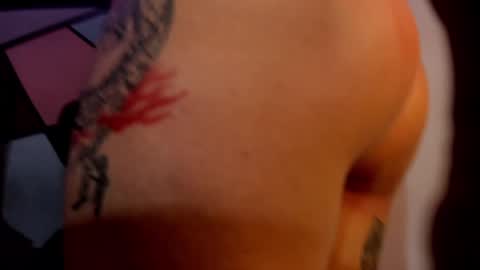 Snapshot of thristan_222 chatting on 12-23-24, 02:35 Thristan online show from 12-23-24, 02:35