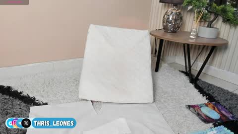 Snapshot of thristan_leones chatting on 05-04-26, 06:53 Thristan online show from 05-04-26, 06:53