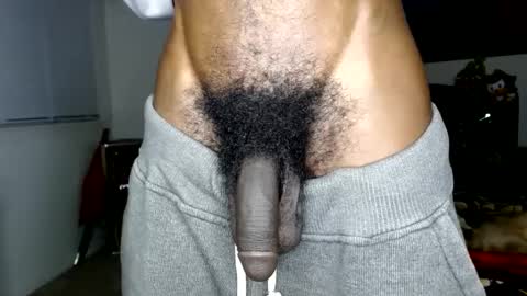 Snapshot of throatchakra chatting on 10-12-25, 03:16 Opulent Kingdom online show from 10-12-25, 03:16