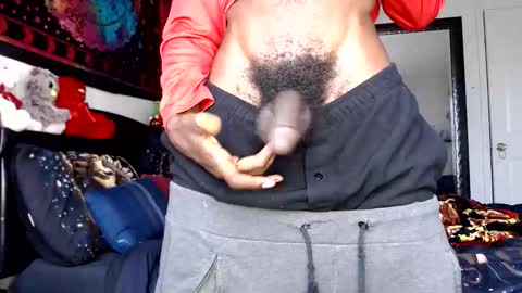 Snapshot of throatchakra chatting on 11-03-25, 04:30 Opulent Kingdom online show from 11-03-25, 04:30