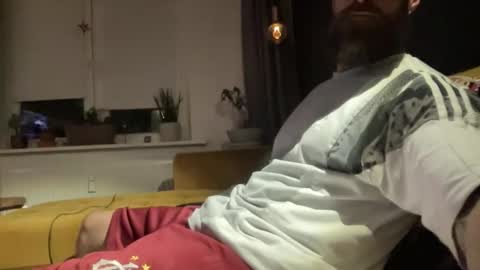 Snapshot of throatface_killah chatting on 09-18-25, 05:59 throatface_killah online show from 09-18-25, 05:59