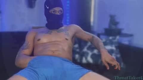 Snapshot of throattaker4l_ chatting on 03-11-26, 02:56 ThroatTaker4l online show from 03-11-26, 02:56