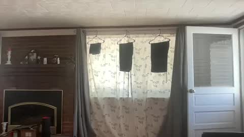 Snapshot of throatyygoat chatting on 09-14-25, 04:50 throatyygoat online show from 09-14-25, 04:50