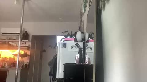 Snapshot of throatyygoat chatting on 11-04-25, 06:40 throatyygoat online show from 11-04-25, 06:40