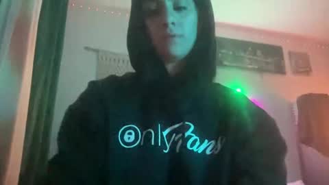 Snapshot of throatyygoat chatting on 11-07-25, 05:51 throatyygoat online show from 11-07-25, 05:51