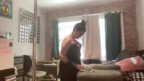 Snapshot of throatyygoat chatting on 11-07-25, 08:31 throatyygoat online show from 11-07-25, 08:31