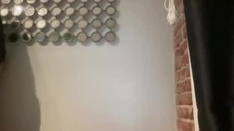 Snapshot of throatyygoat chatting on 11-26-25, 01:50 throatyygoat online show from 11-26-25, 01:50