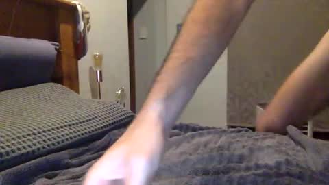 Snapshot of throbmasterr chatting on 02-10-25, 09:47 throbmasterr online show from 02-10-25, 09:47