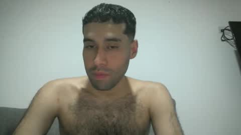 Snapshot of throwawayyourgun chatting on 02-05-25, 02:48 Luka online show from 02-05-25, 02:48